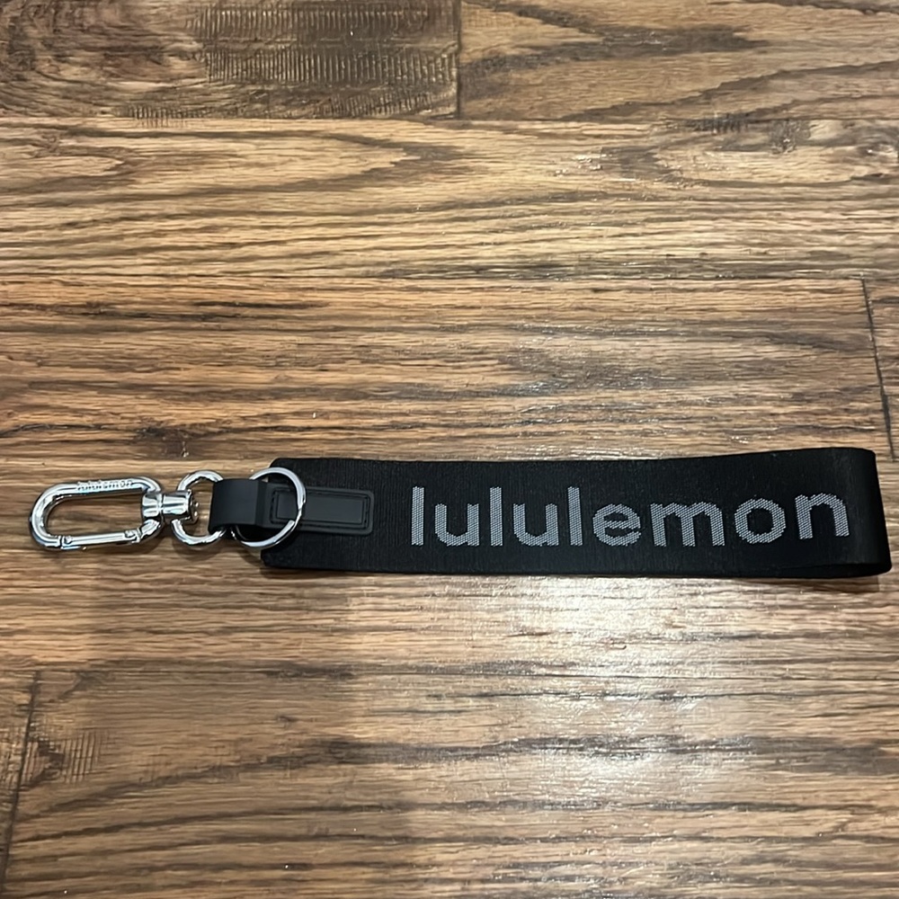Lululemon never lost keychain